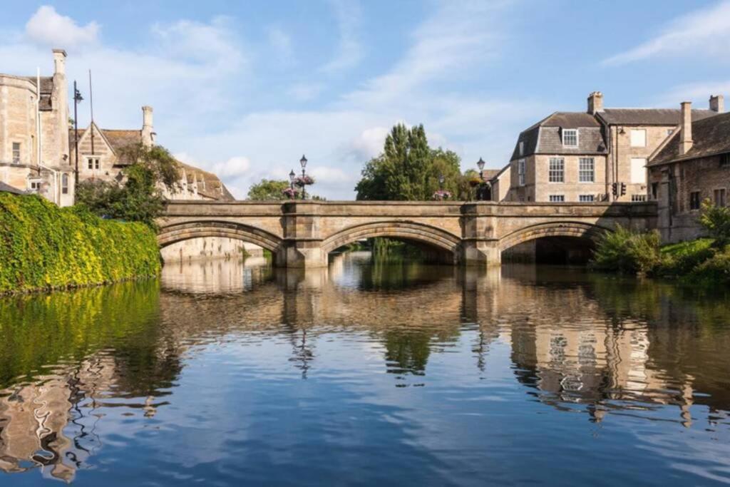 Stamford - Entire 1 bed cosy home. Extérieur photo
